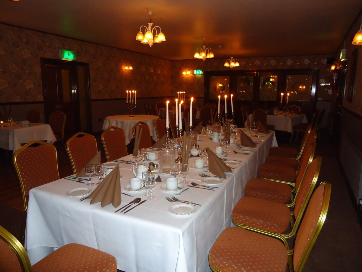 Templemore Arms Hotel Екстер'єр фото