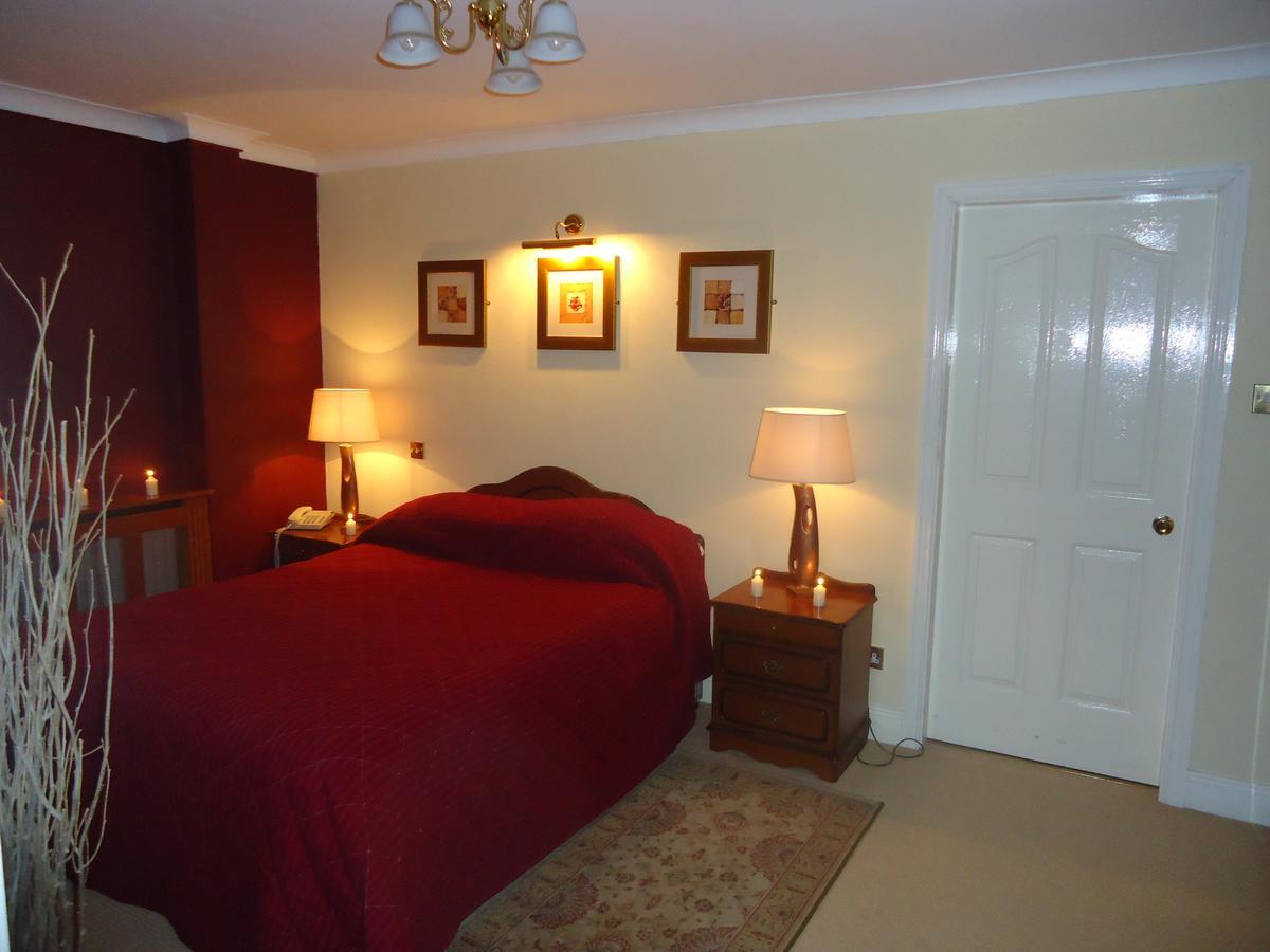 Templemore Arms Hotel Екстер'єр фото