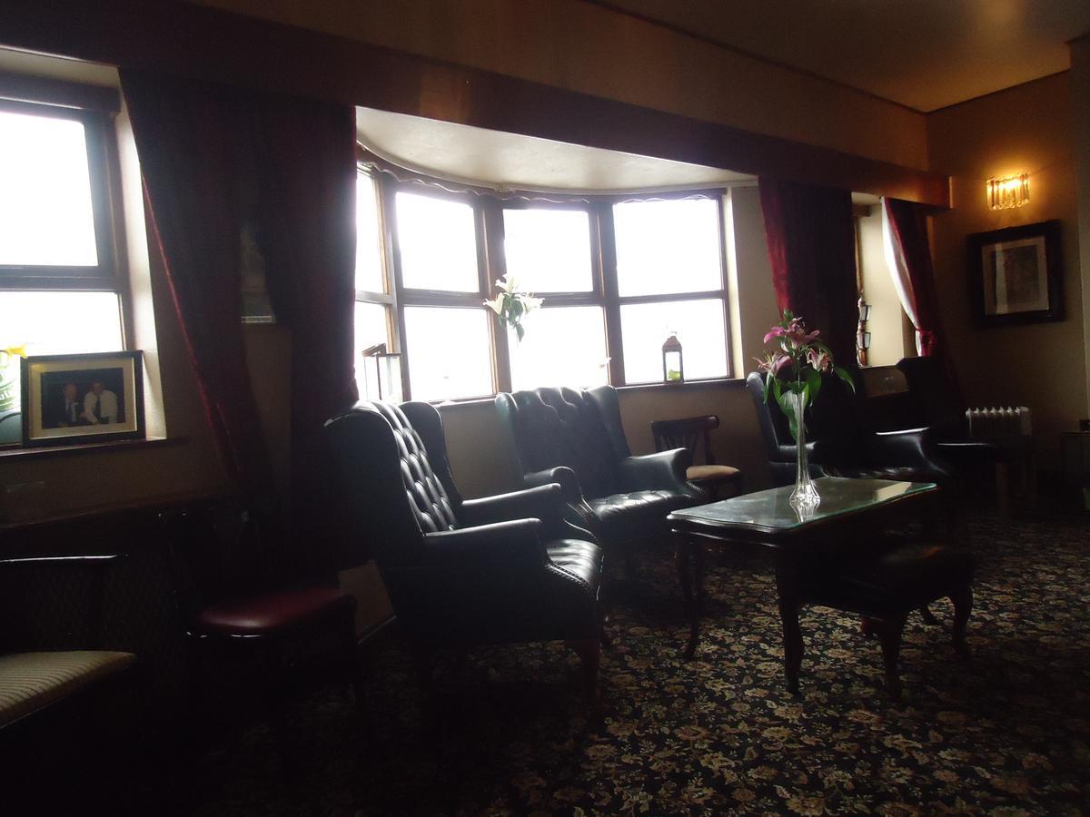 Templemore Arms Hotel Екстер'єр фото
